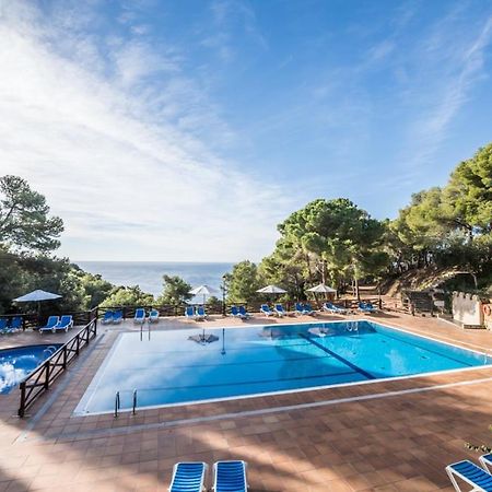 Отель Camping Sunissim Cala Llevado 4 By Locatour Тосса-де-Мар Экстерьер фото
